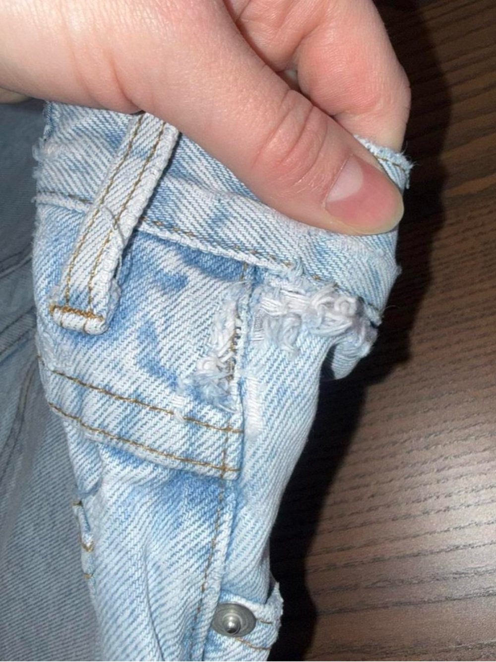 Vintage 90s Fluid Blues Light blue denim long baggy shorts - Picture 4 of 8